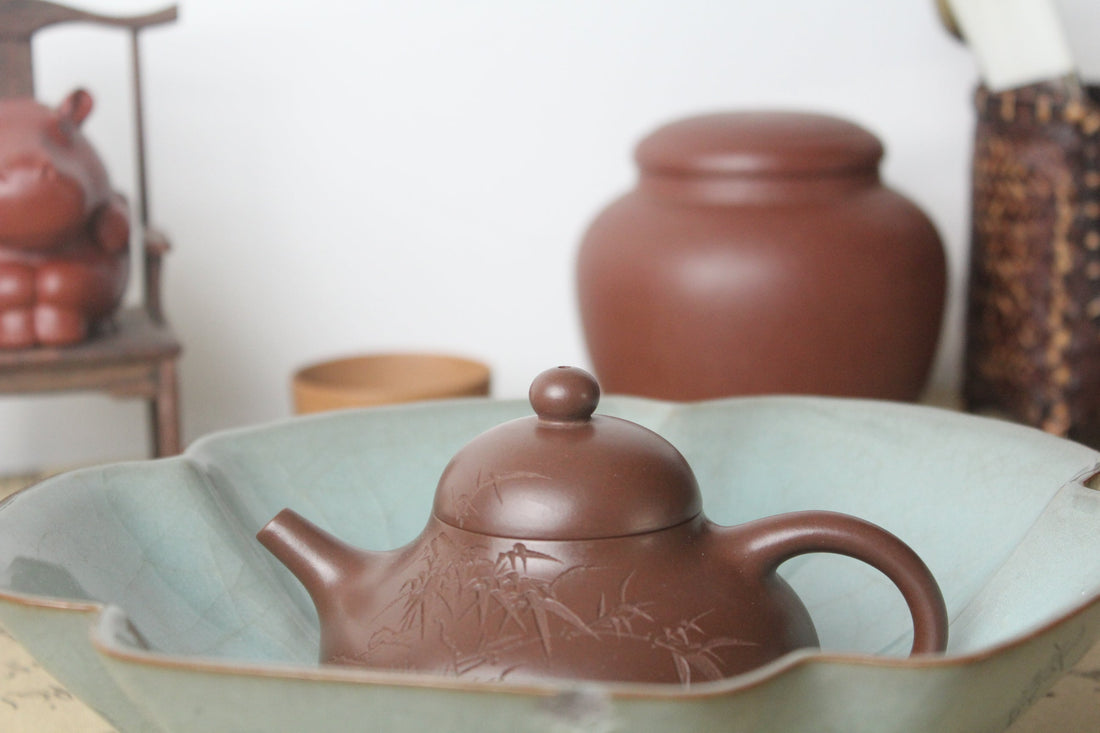 brew tea in a yixing teapot