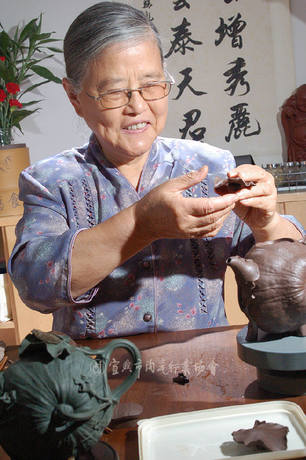 宜興紫砂茶壺匠師高麗君– SiYuTao Teapot