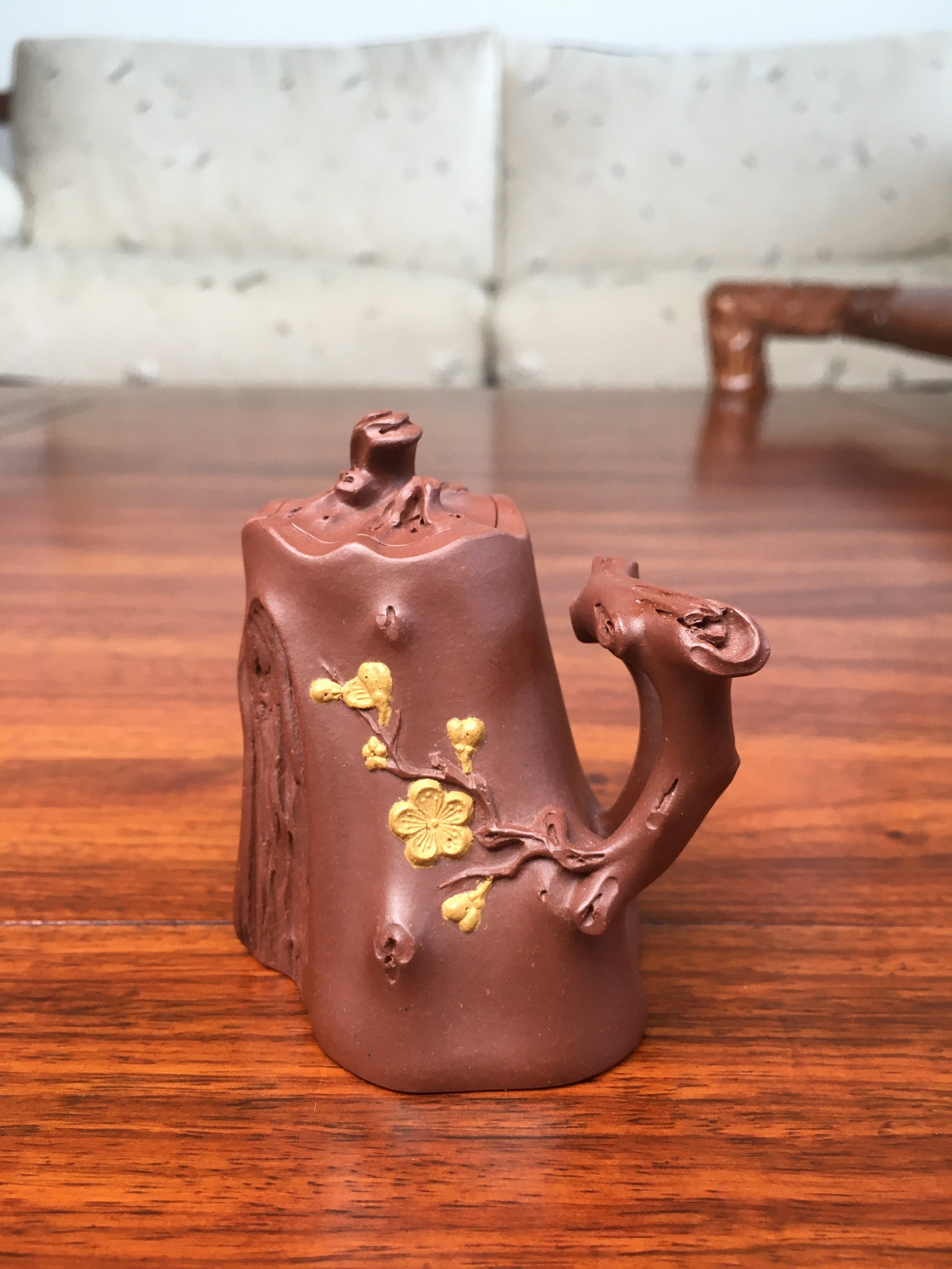 Artist teapots handle detail