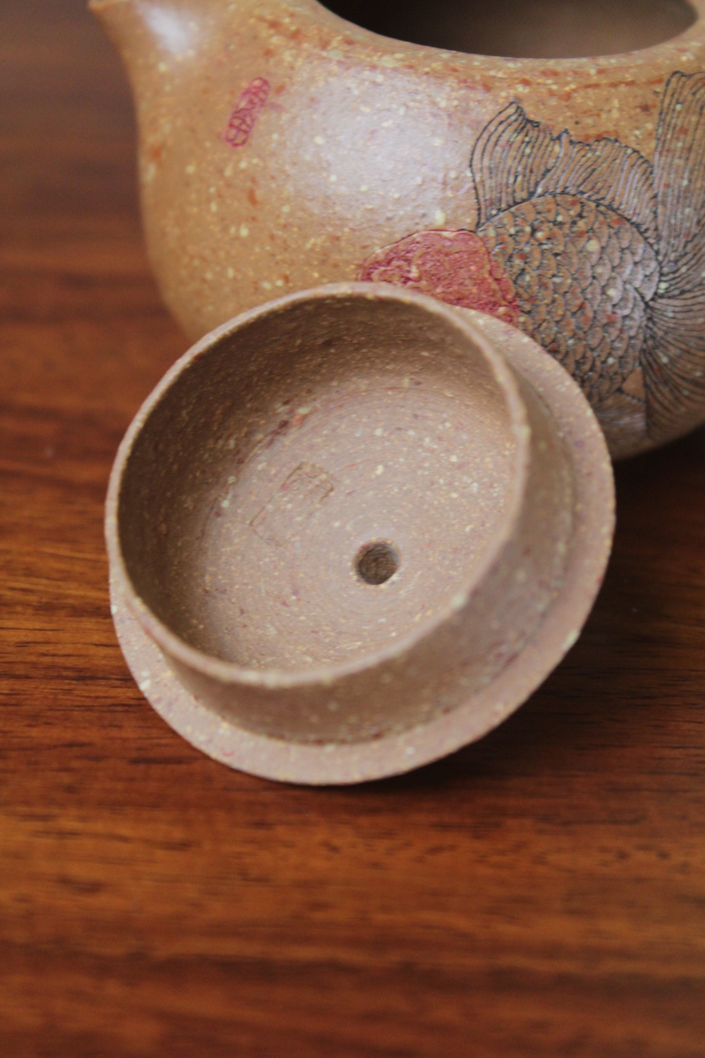 xi shi teapot Yixing clay teapot lid