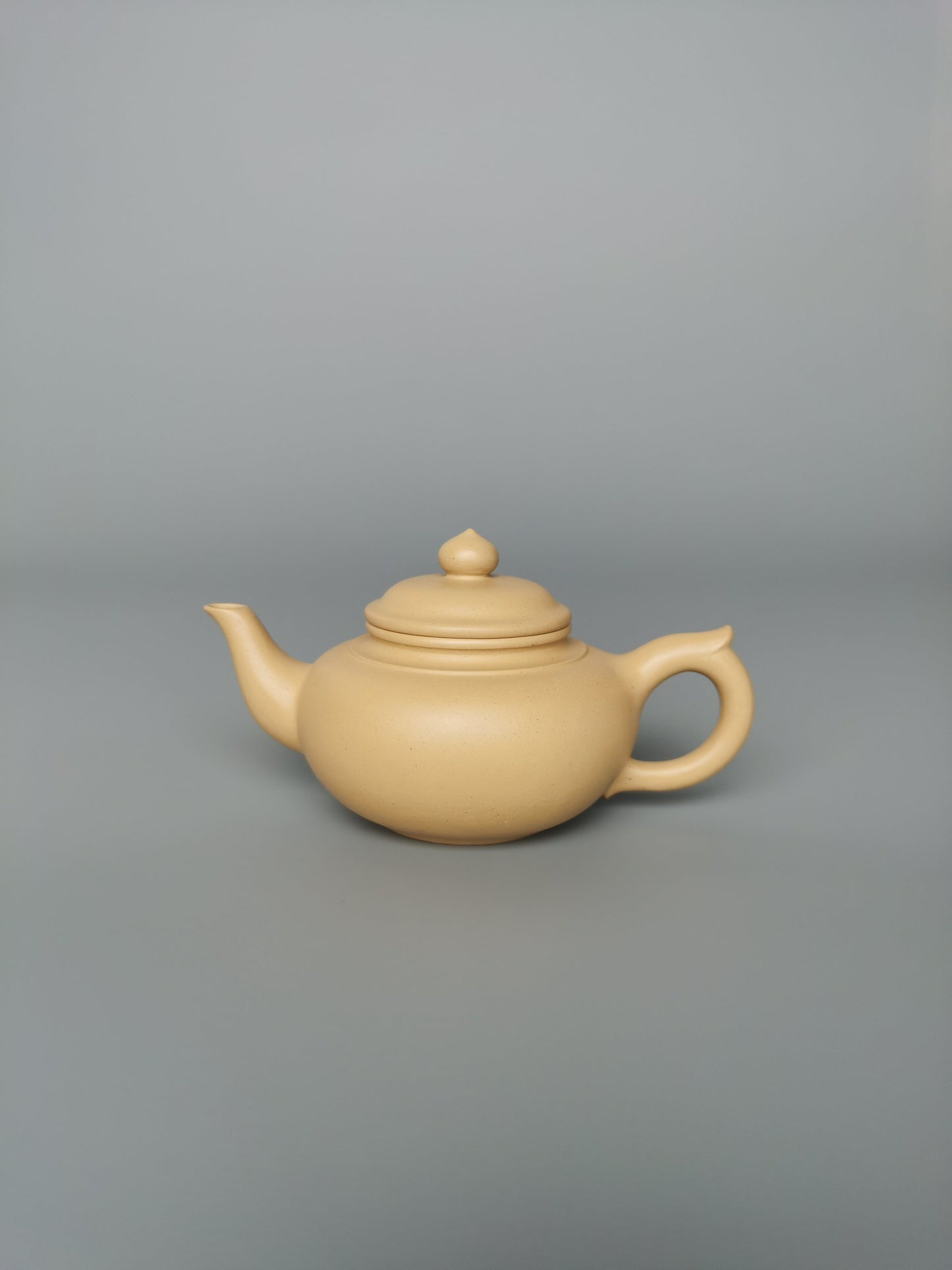 yixing teapot handmade xiao ying front