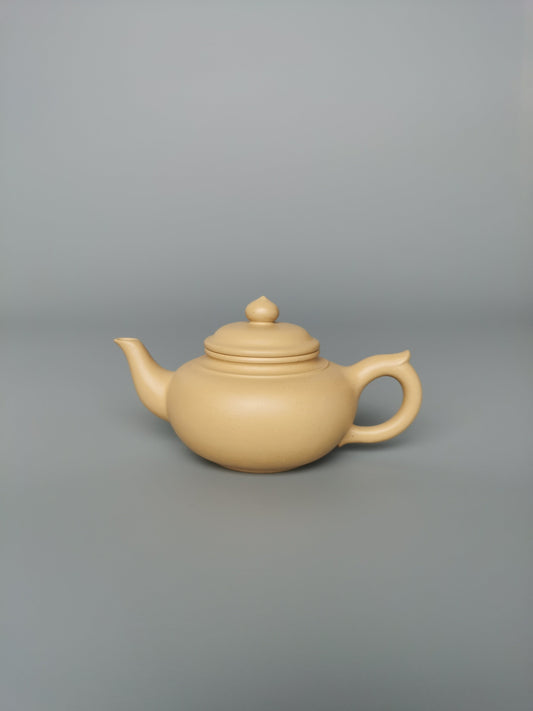 yixing teapot handmade xiao ying front