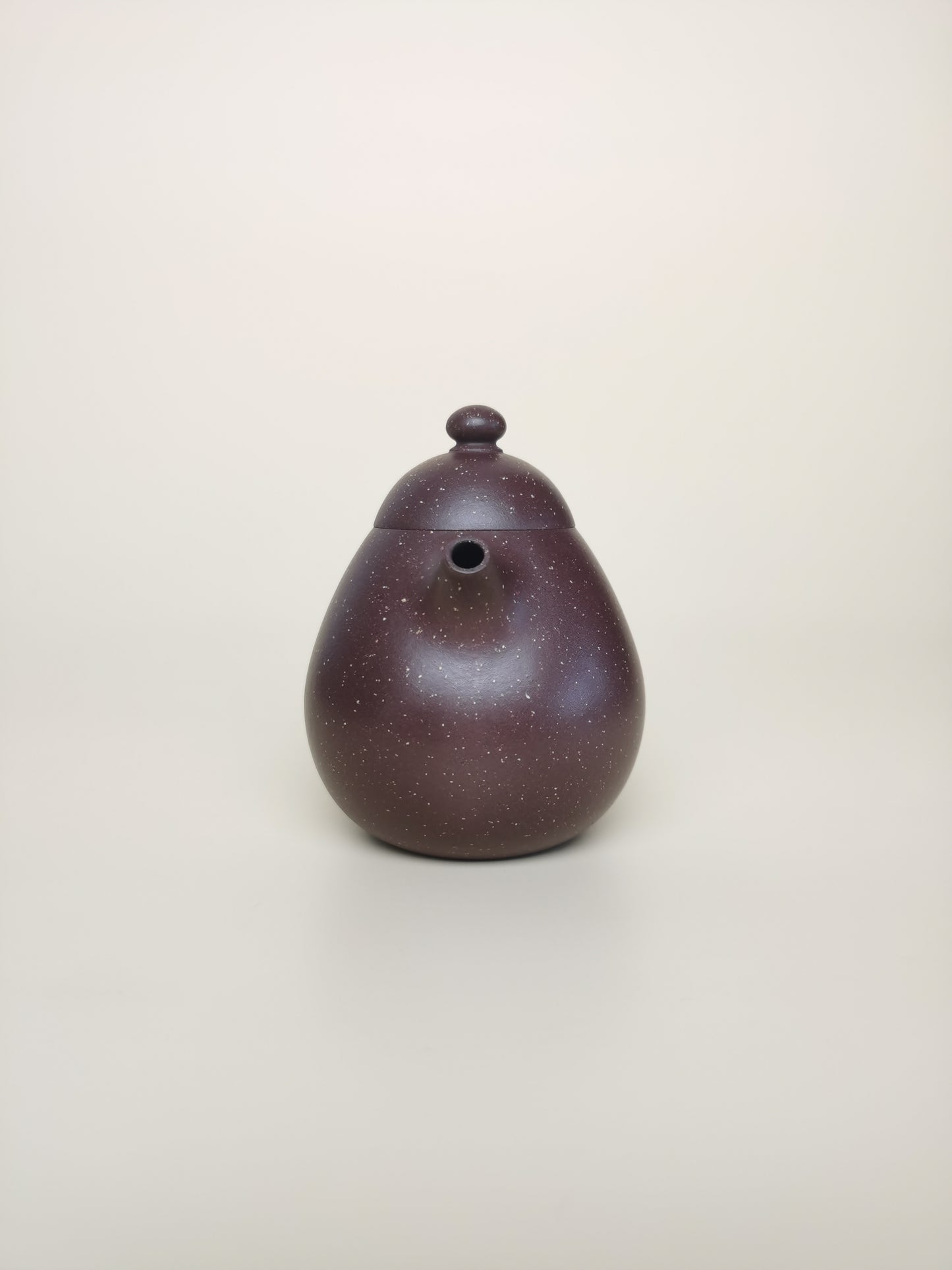 yixing teapot named dragon egg mouth