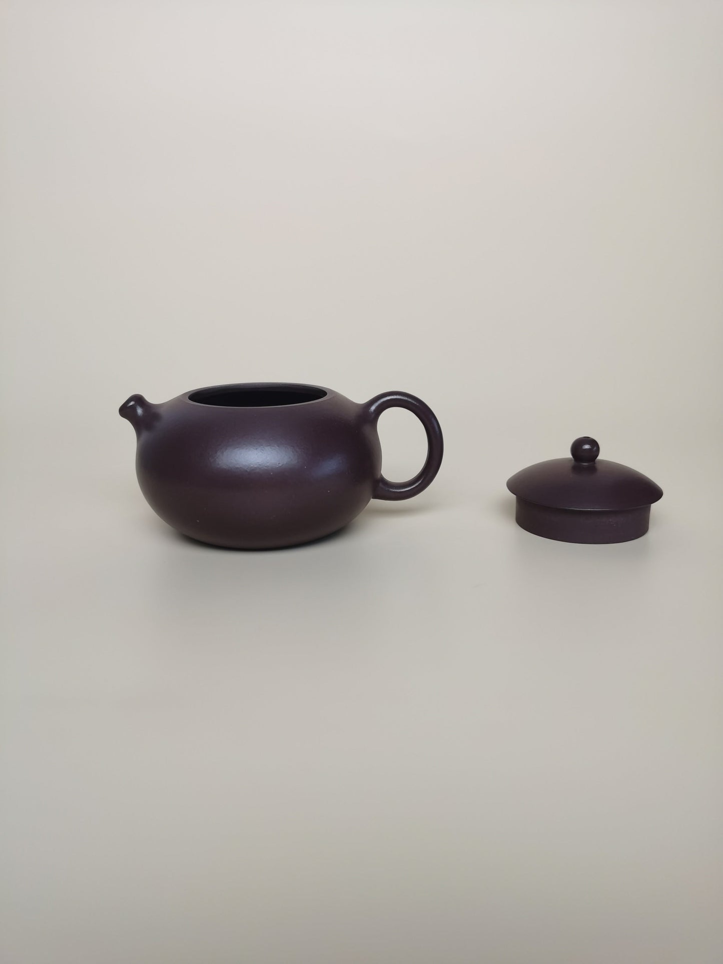 xi shi teapot from yixng zisha art gallery details