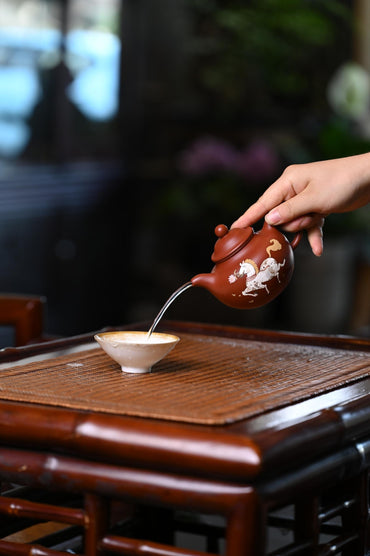 Yi shing teapot for sale handmade pour