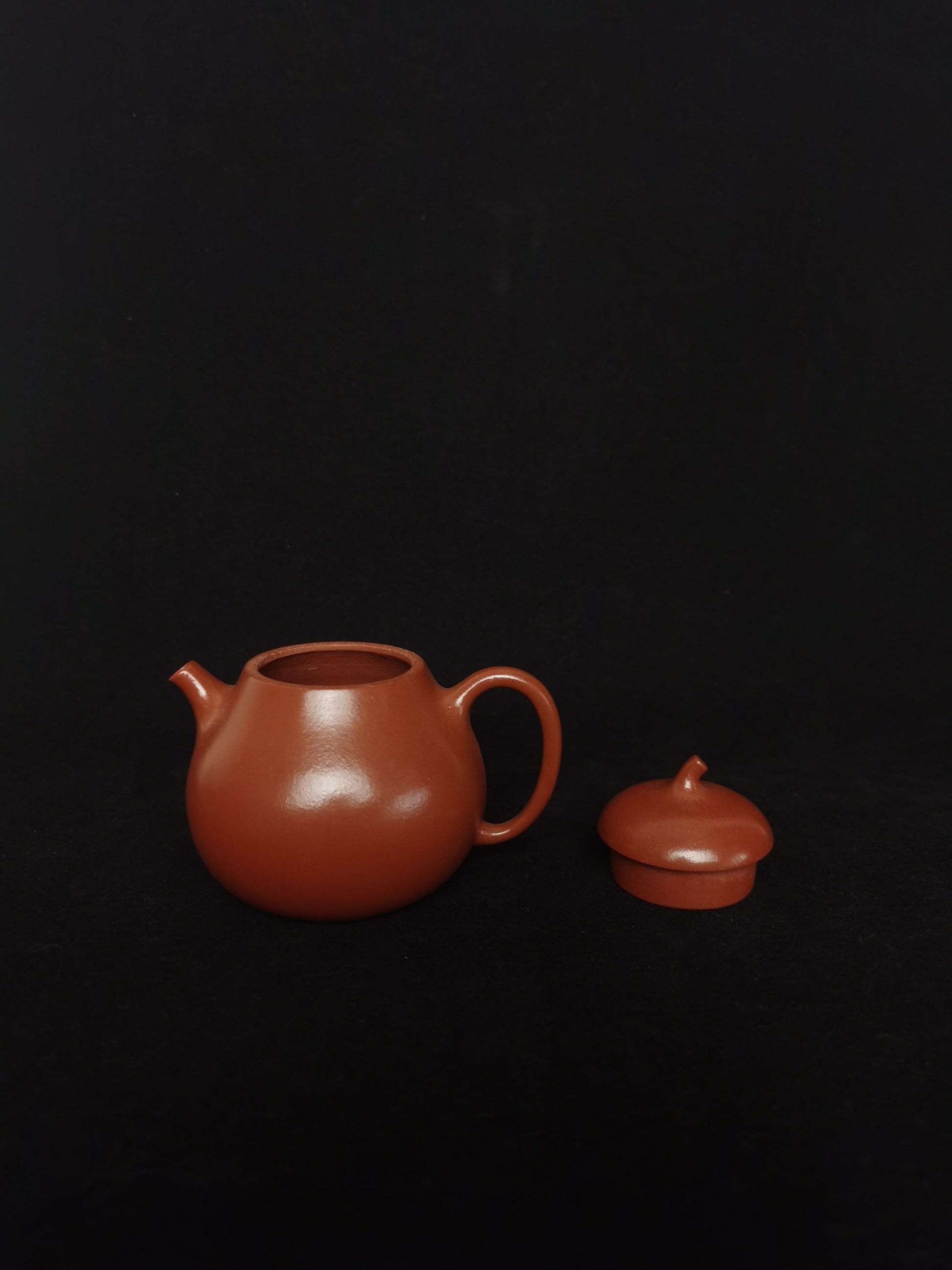 Yixing teapots directly from zisha art gallery lid