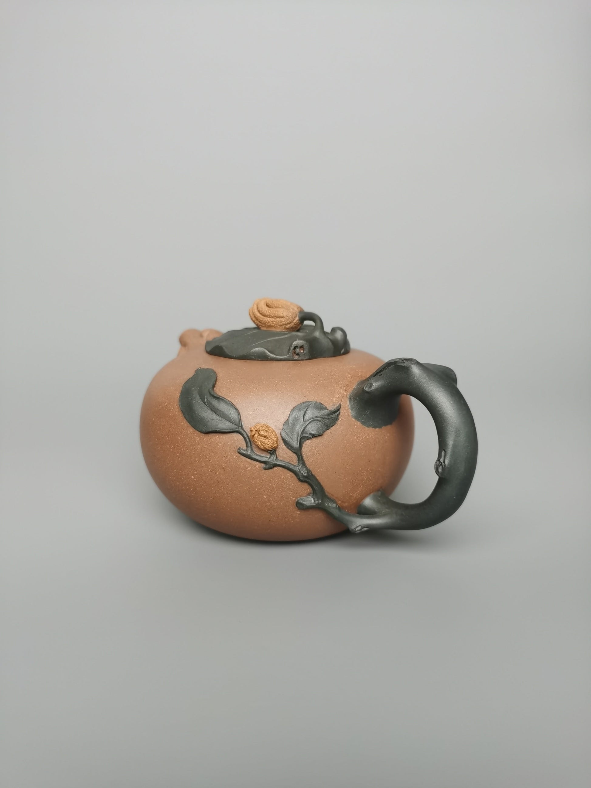 Artistic teapot buddhas hand from zisha art gallery left detail | SiYuTao Teapot