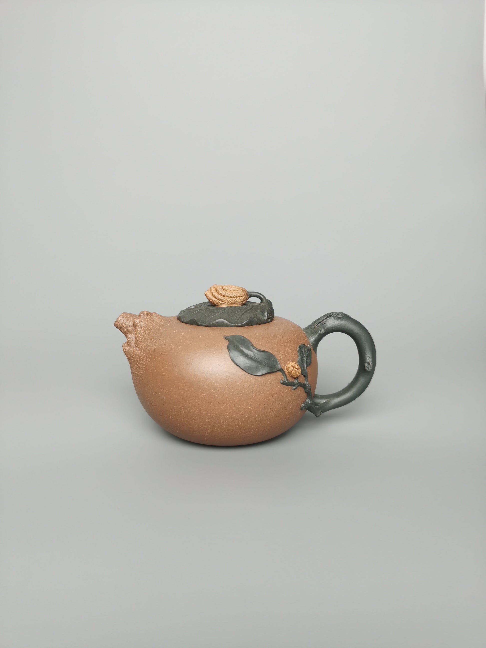 Artistic teapot buddhas hand from zisha art gallery | SiYuTao Teapot