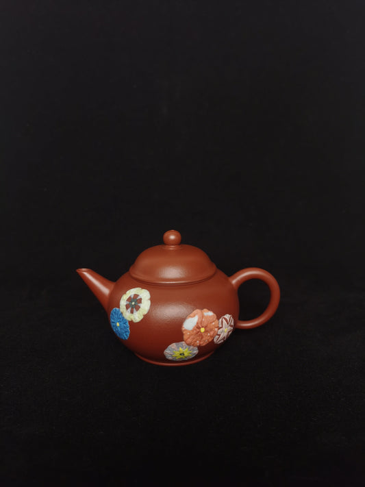 Artistic teapots from zisha art gallery | SiYuTao Teapot