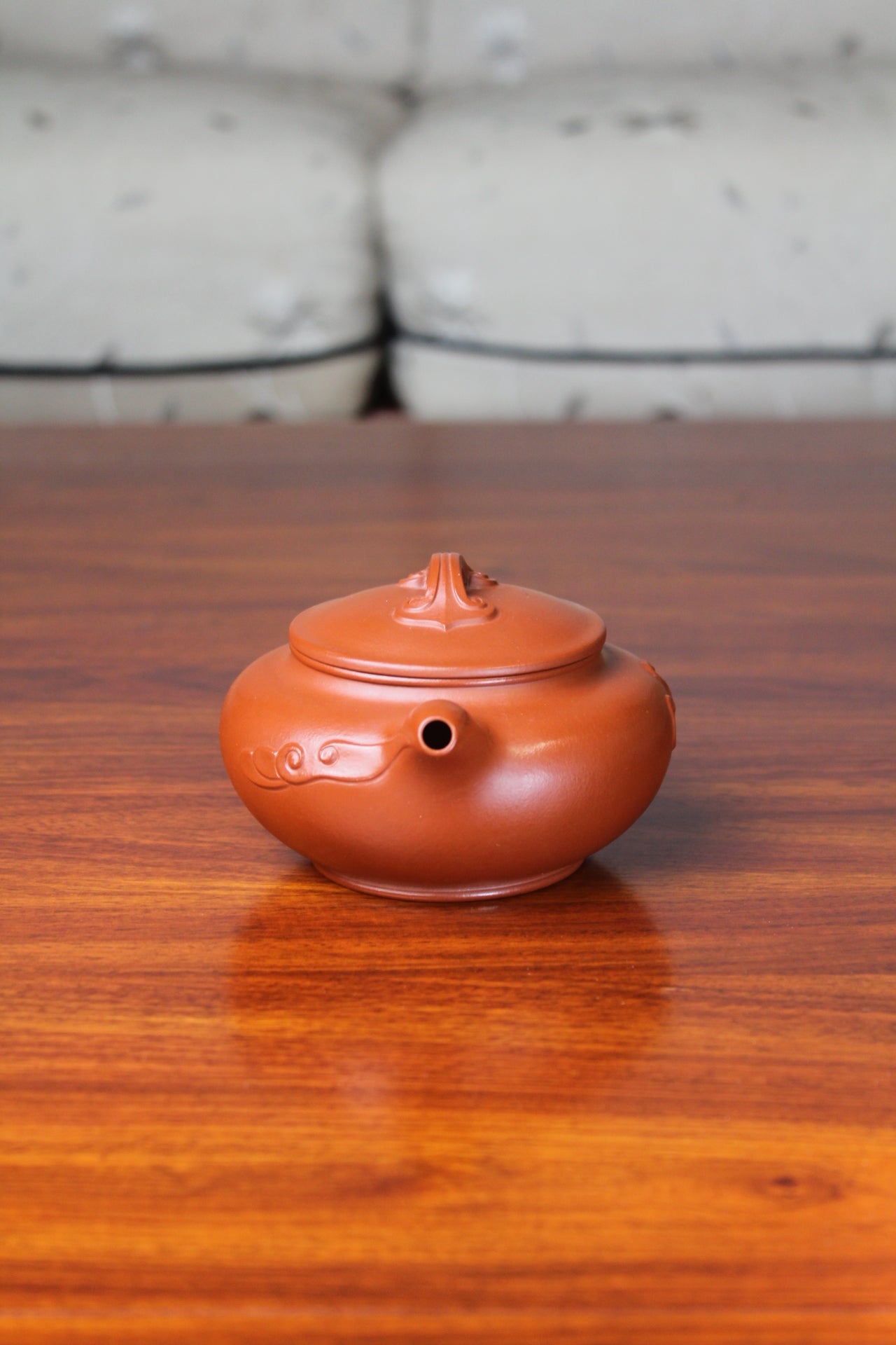 chinese yixing teapot mouth detail