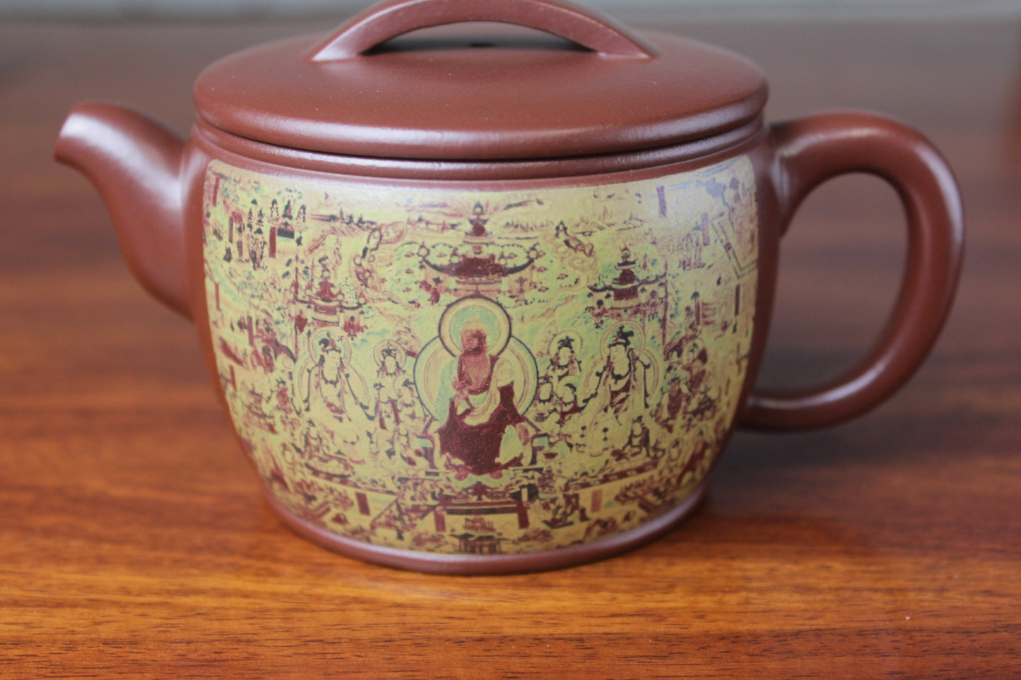 patterm of the Collectible teapot named han wa on the table