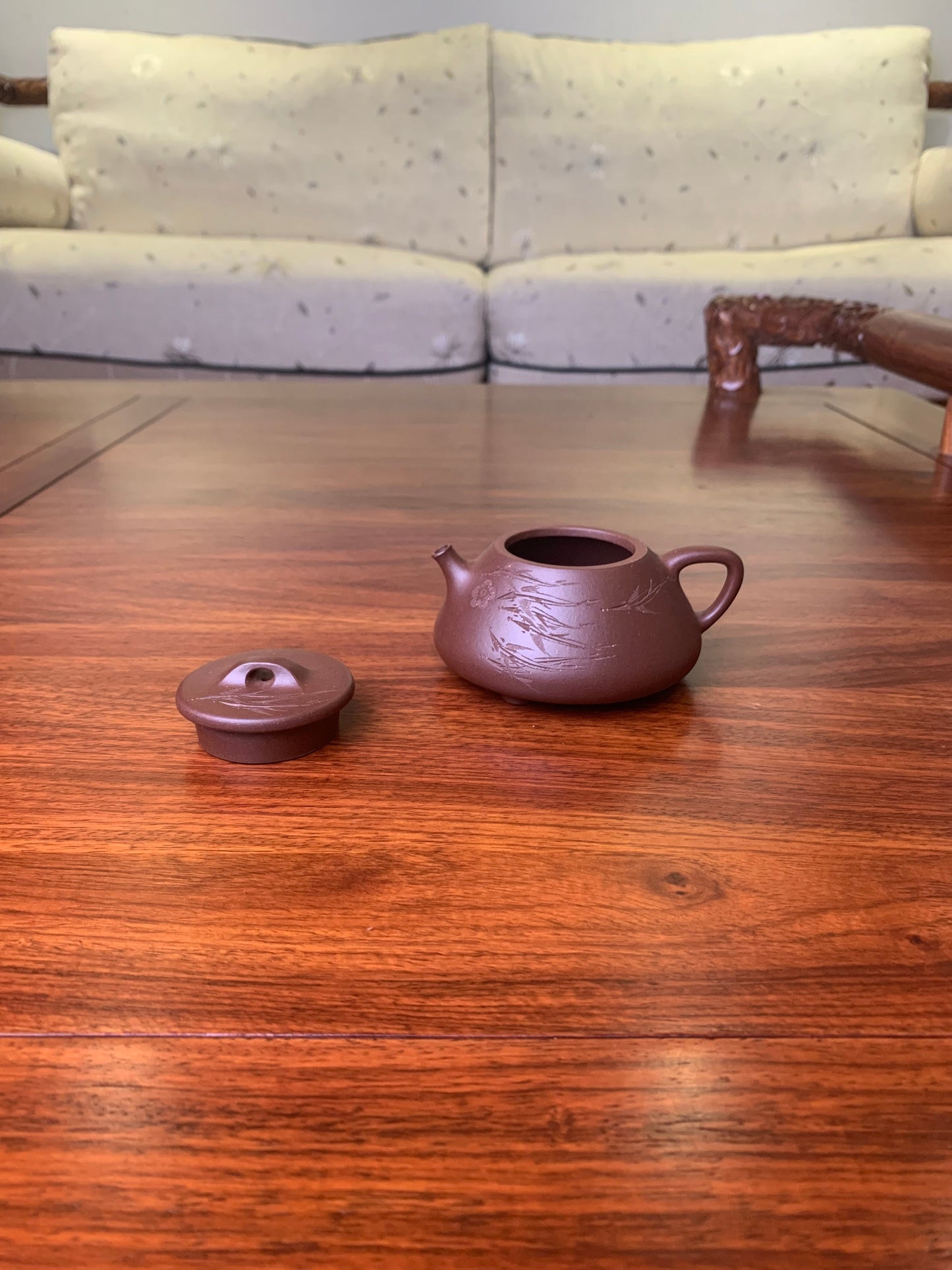 Handmade pottery teapot Shi Piao 136ml - SiYuTao Teapot