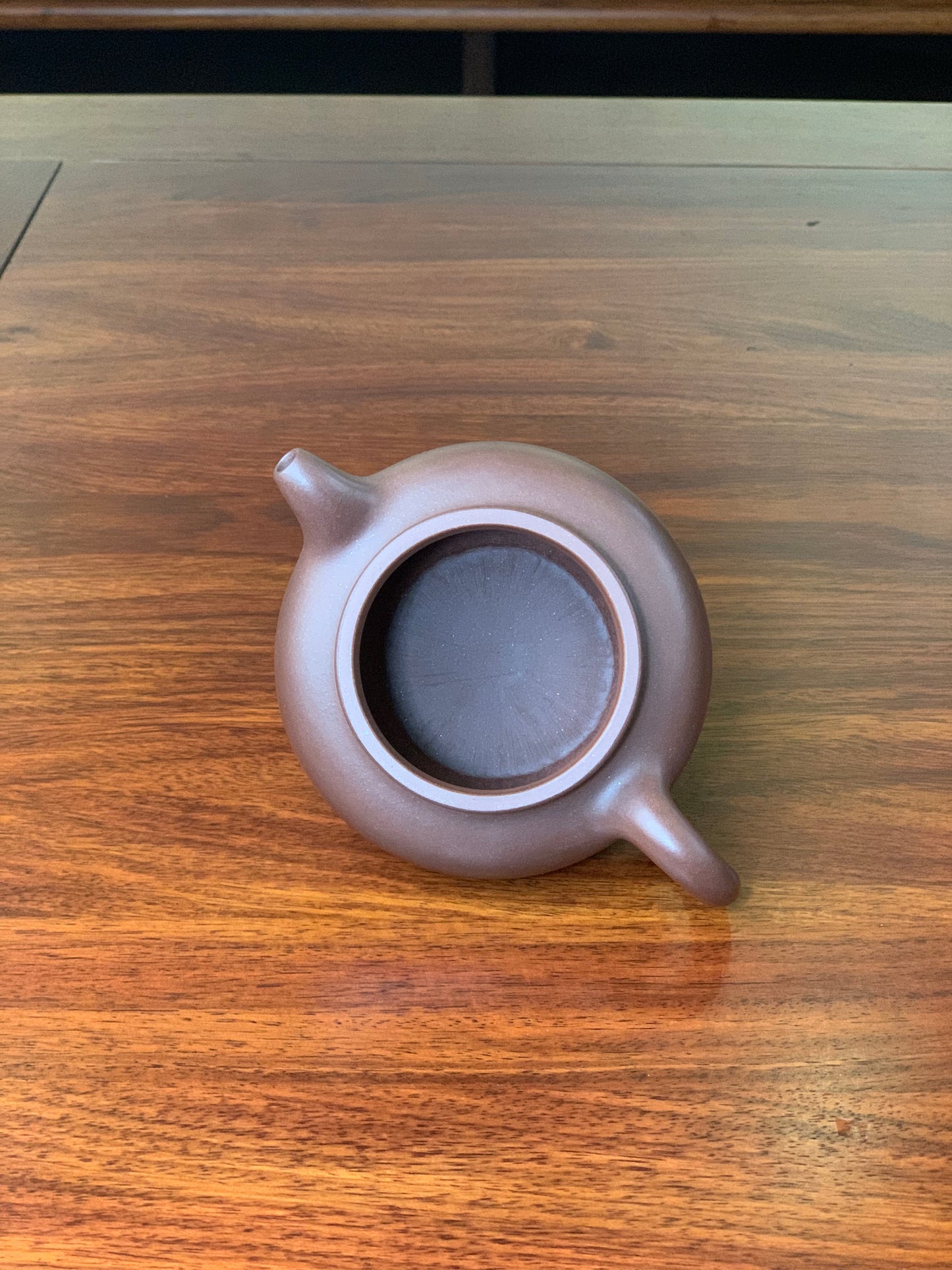 handmade yixing teapot artwork named duo zhi fully handmade by famous artist wei ren from dicaoqing