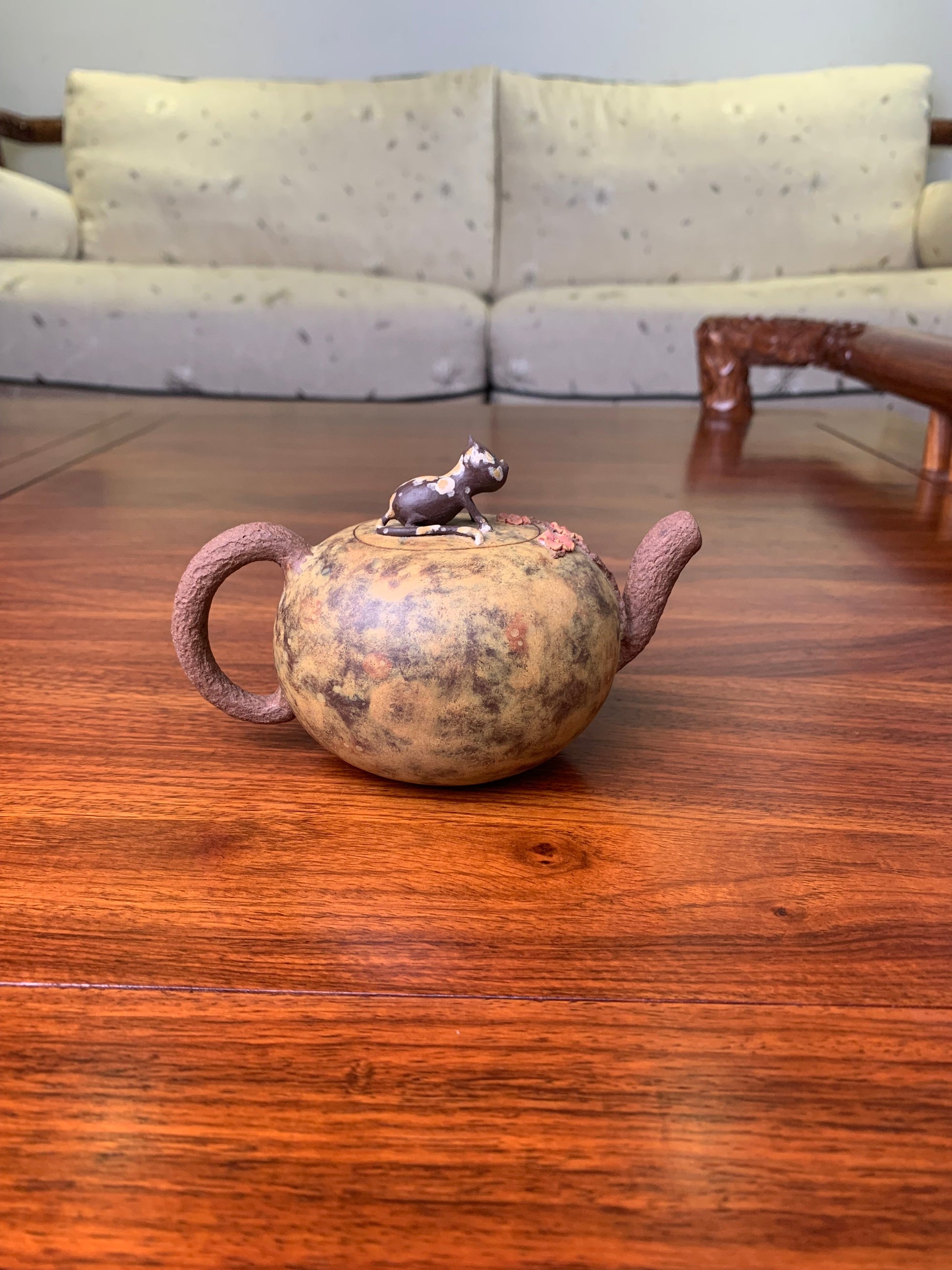 yixing teapot handmade by artist collectible back