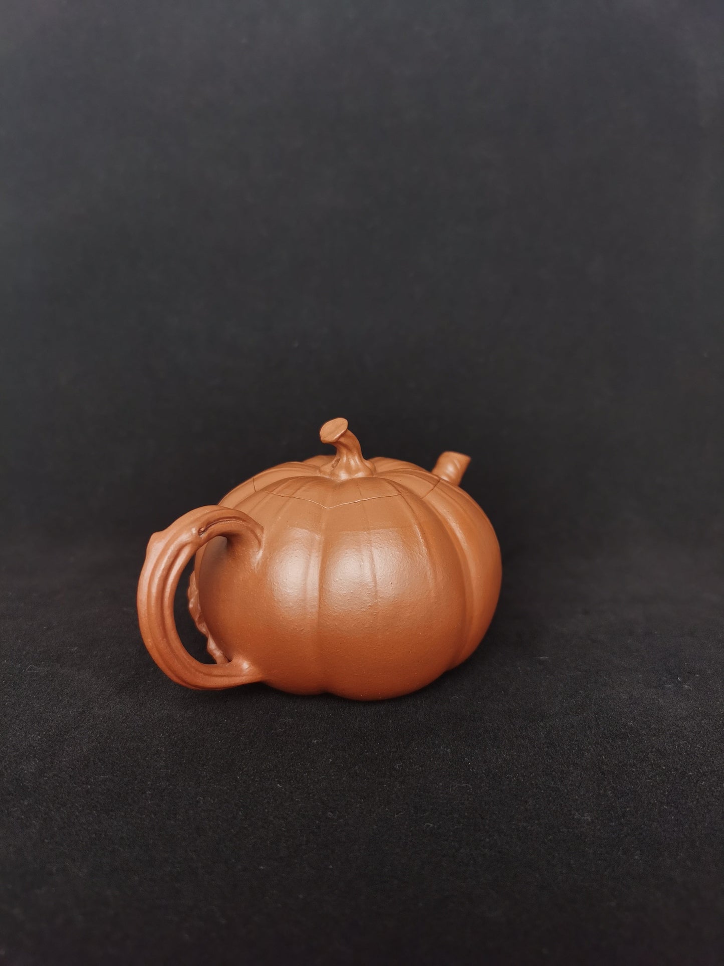 Pumpkin teapots vintage collectible teapot details
