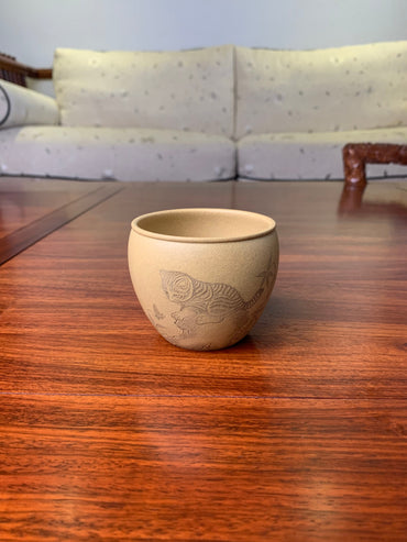 yixing teacup named cat pattern