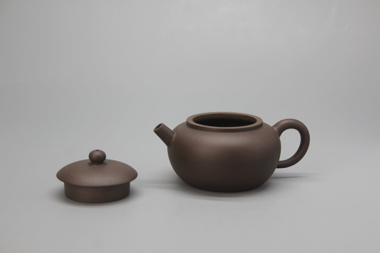 Small teapot handmade detail 3
