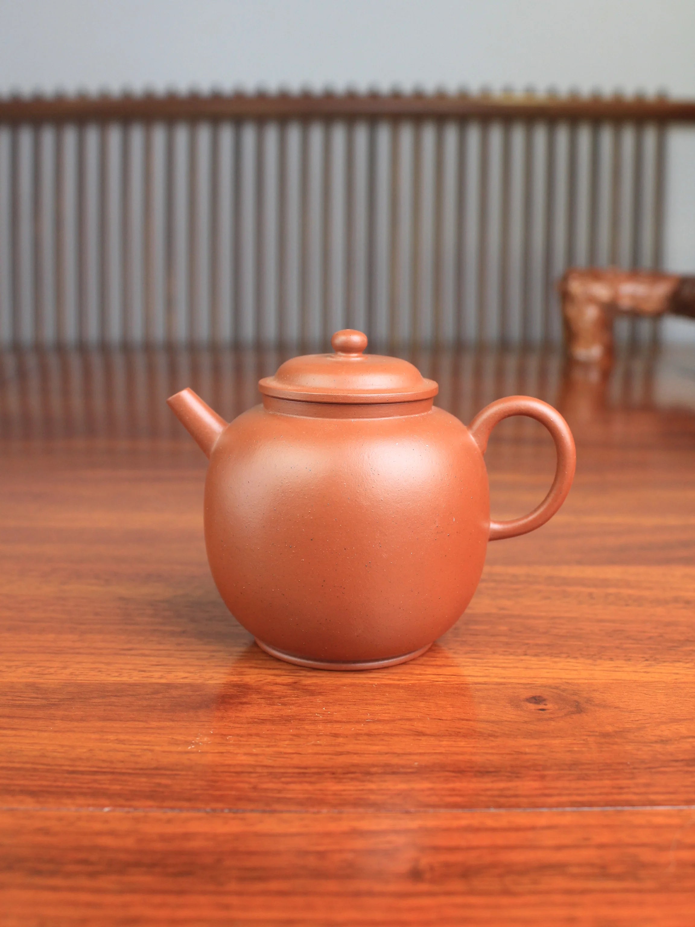 yixing clay teapot handmade with zhu ni