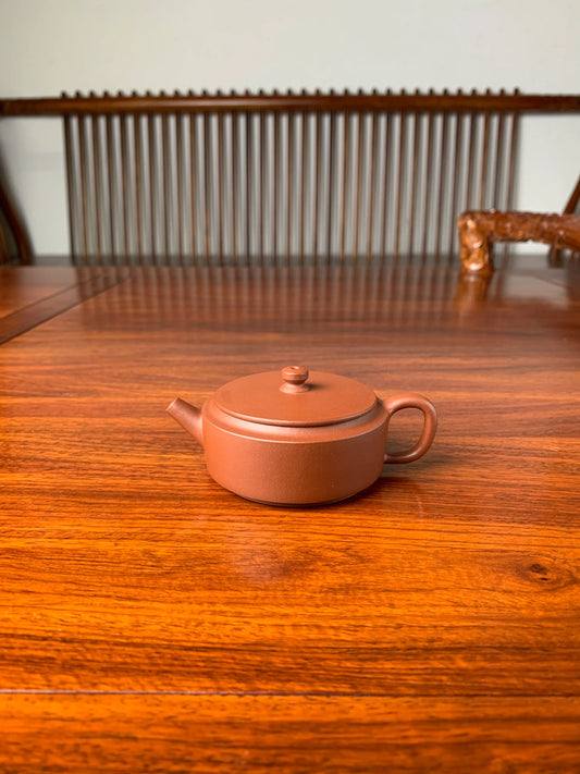 small yixing teapot han wa for one person gongfutea