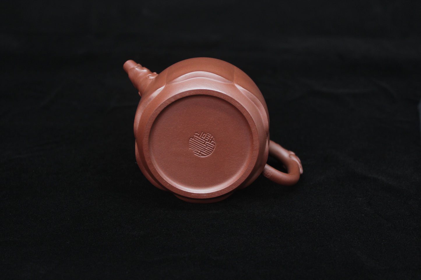 Bottom of Vintage teapot come from zisha art gallery handmade with purple clay
