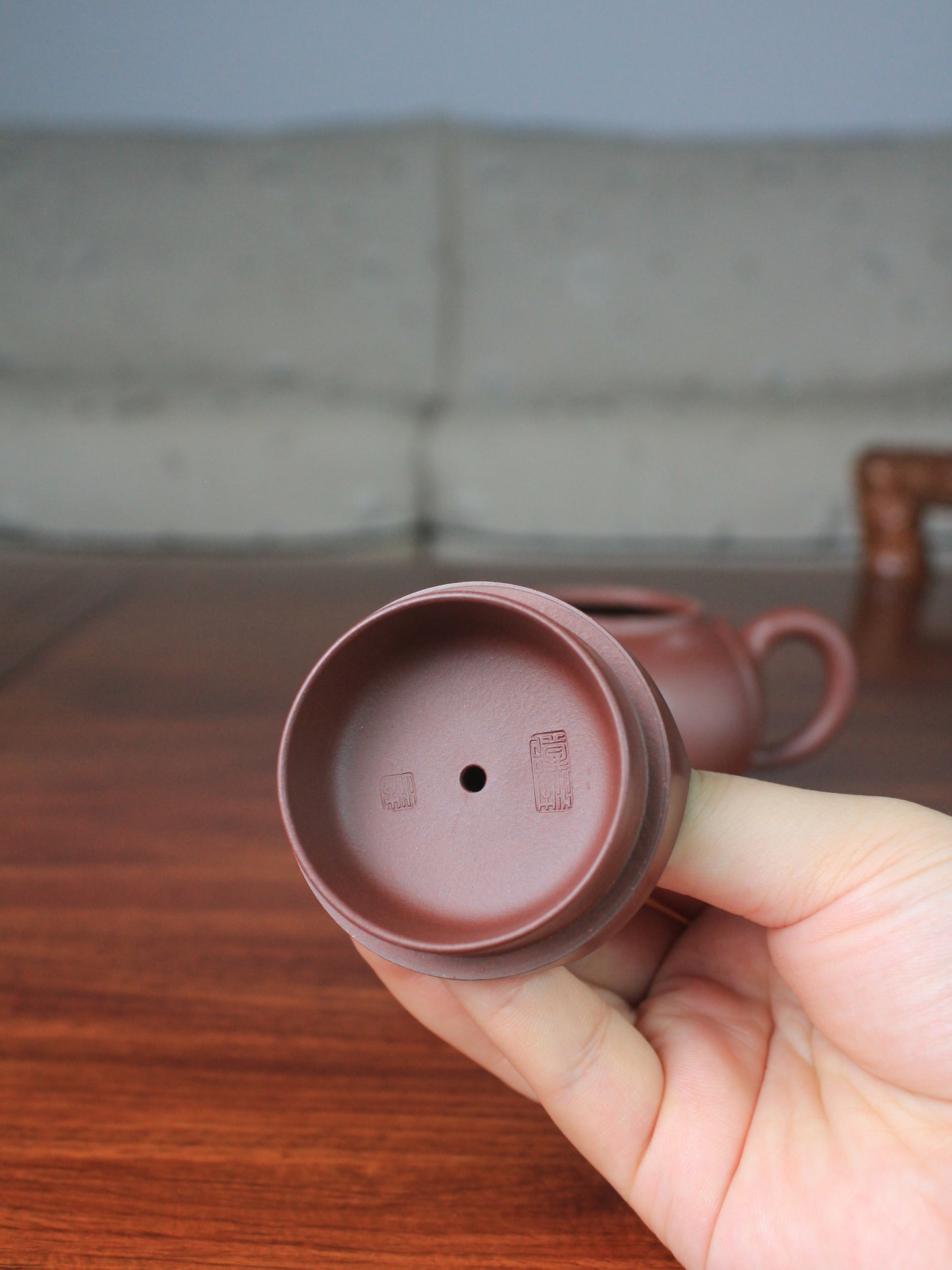 teapot mark in the lid