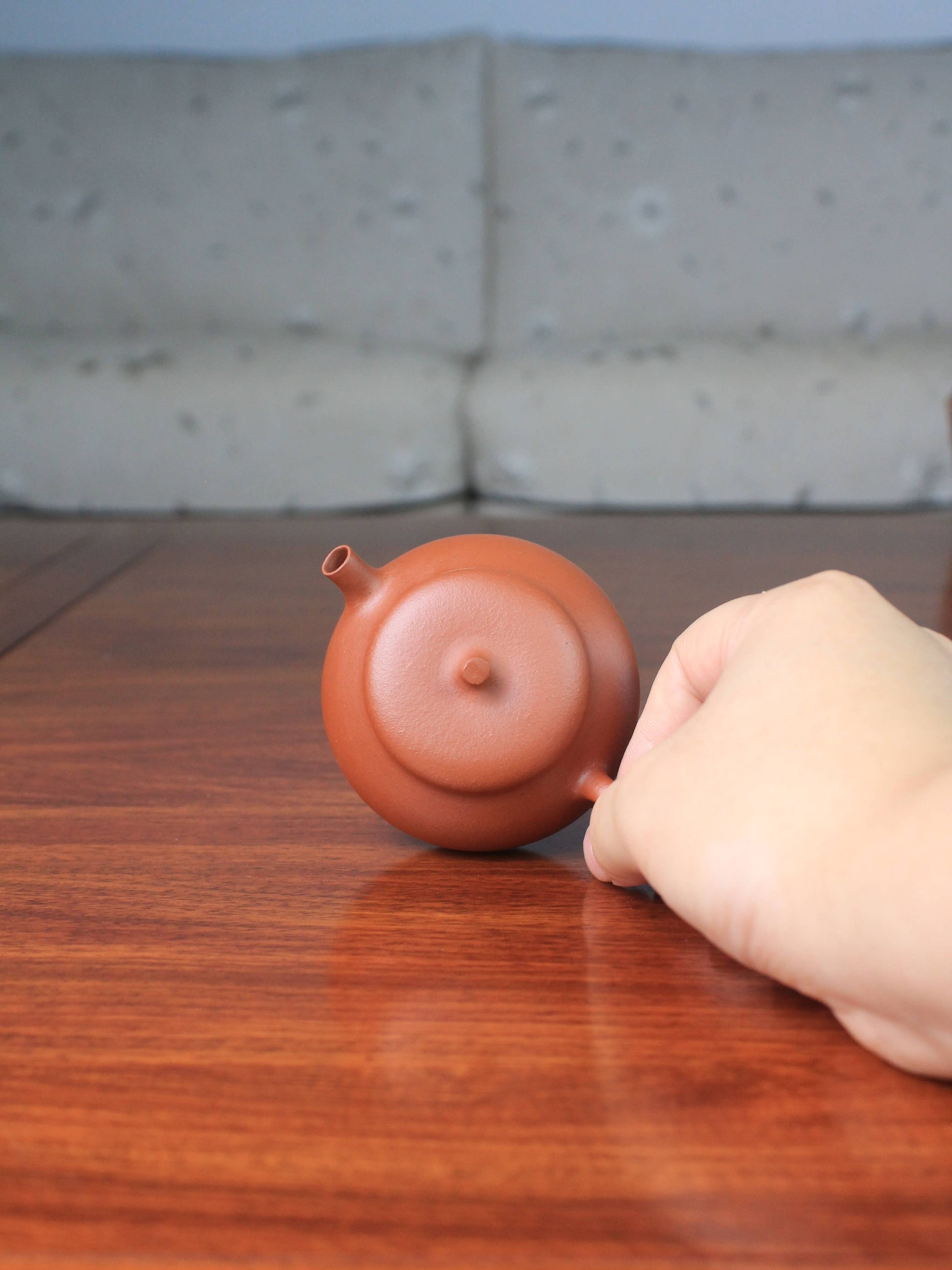 top view of Yi shing teapot Qie Gua handmade with Zhu Ni clay