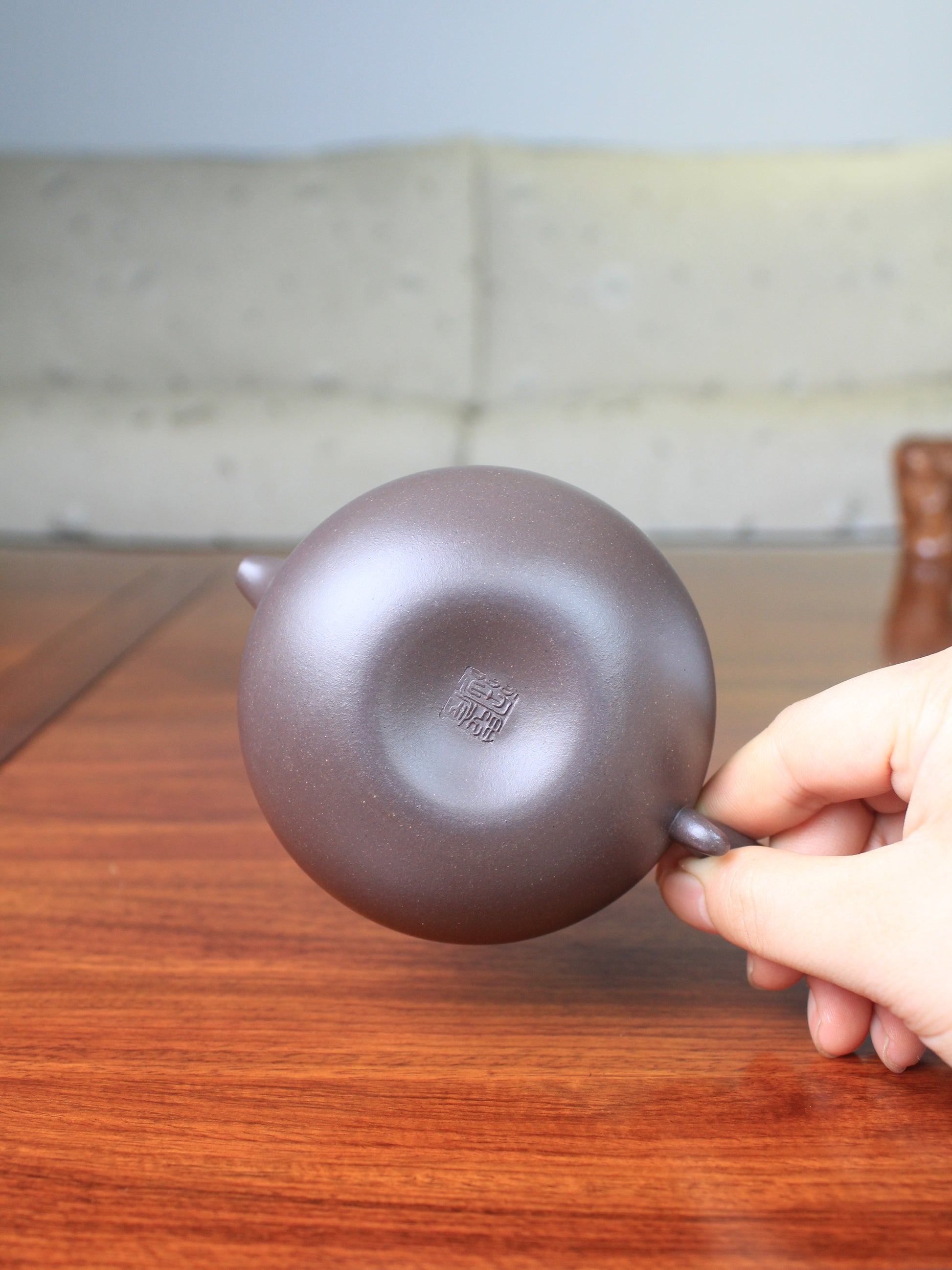 Bottom of the yi sing teapot