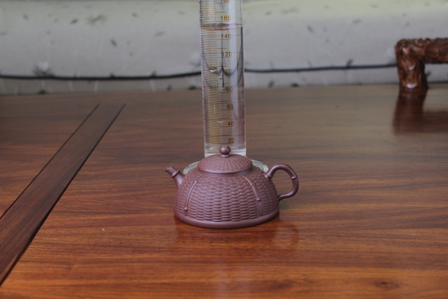 The yi xing tea pot size