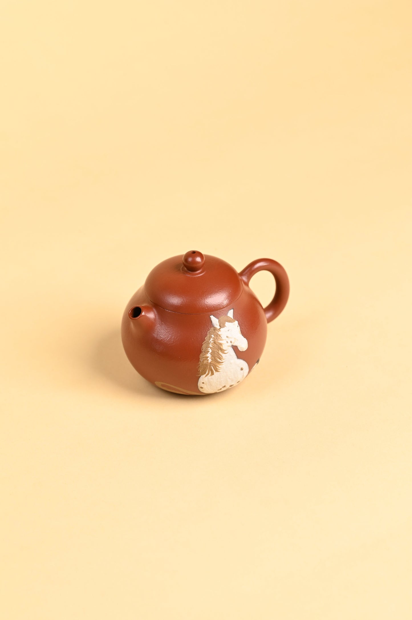 yixing tea pot, the horse for one person left