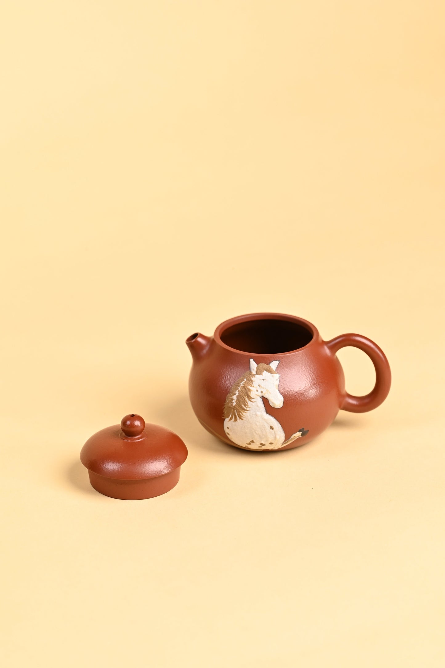 yixing tea pot, the horse for one person detail