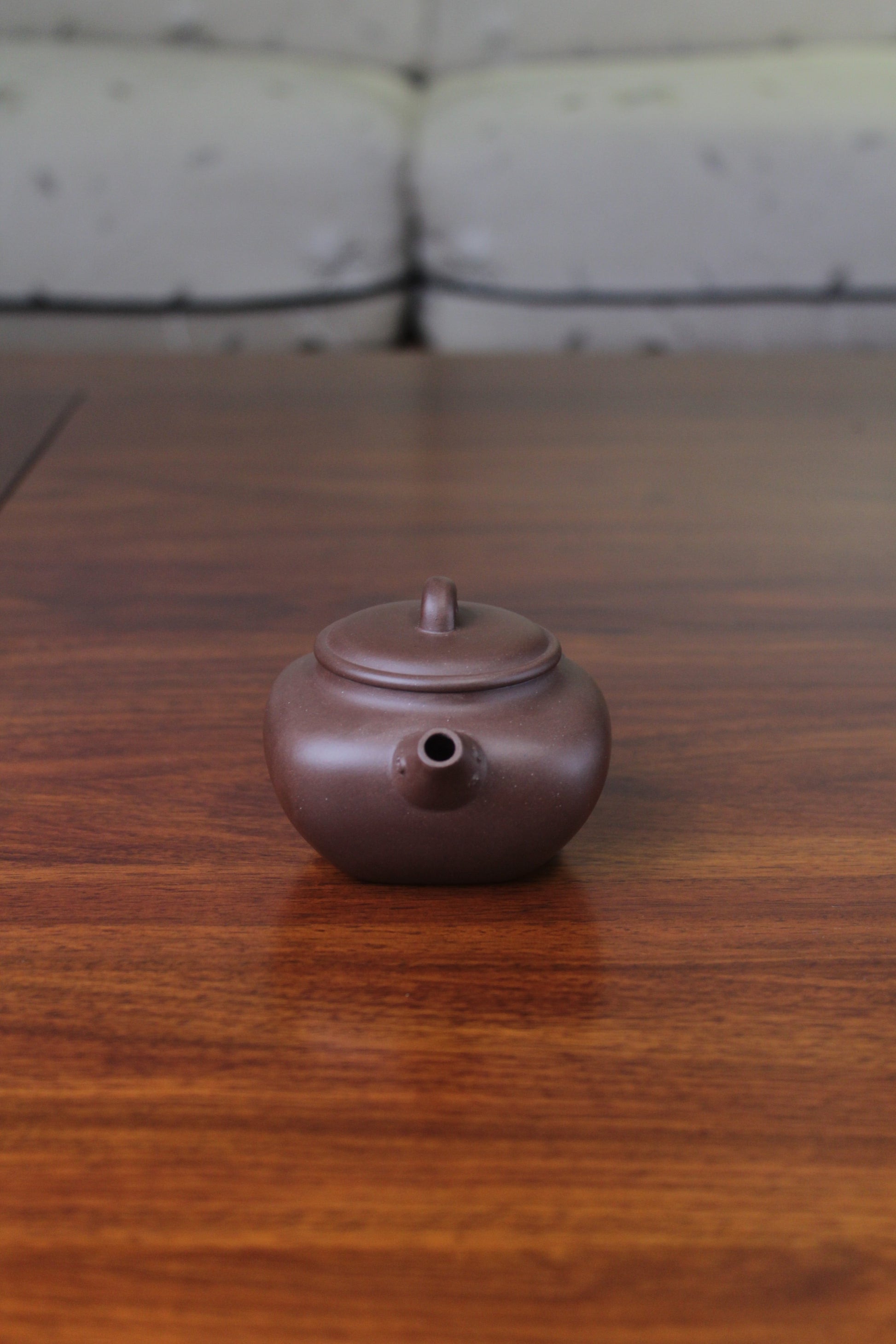 Left view of the yixing teapot named flower