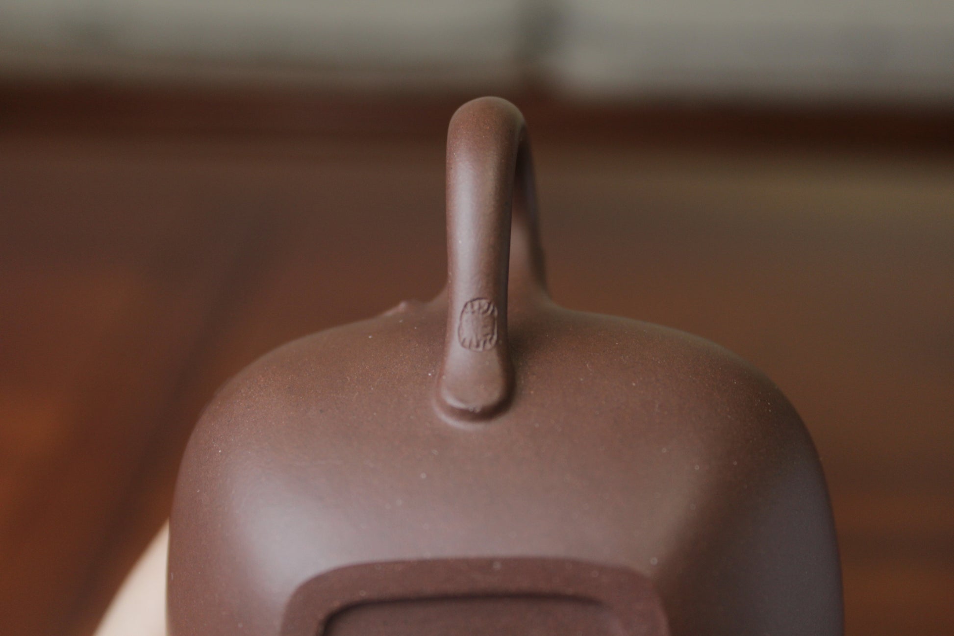 Handle mark of the yixing teapot named flower