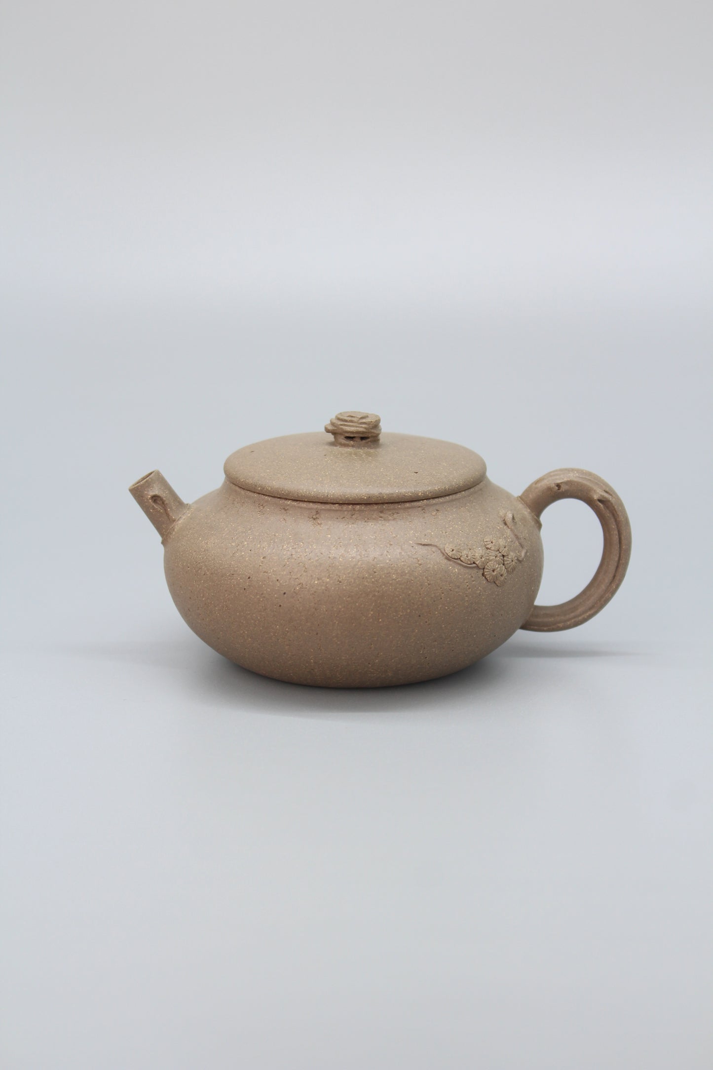 yixing teapot, fully handmade from purple clay front