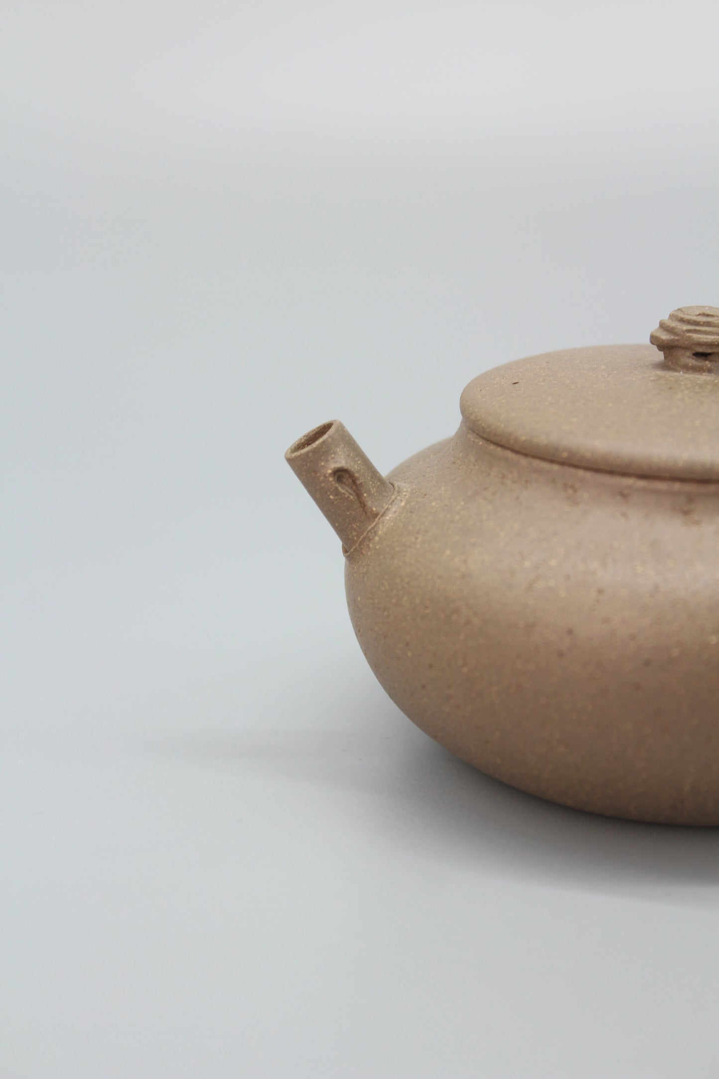 yixing teapot, fully handmade from purple clay mouth