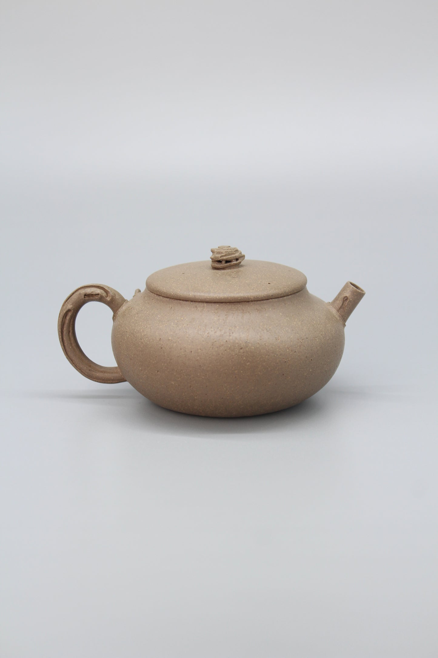 yixing teapot, fully handmade from purple clay back