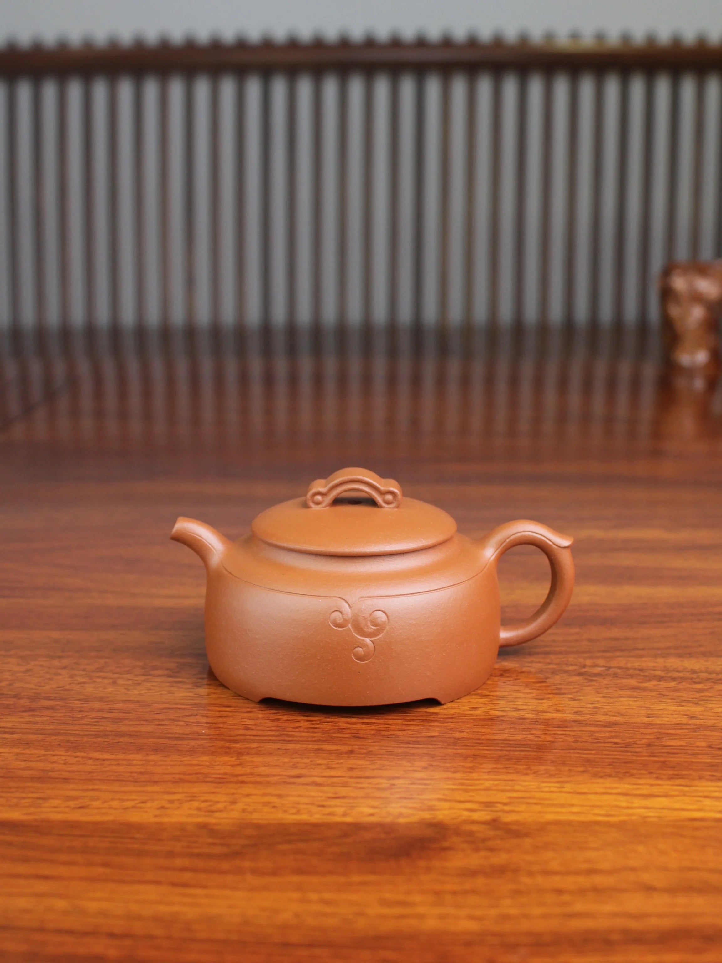 yixing clay teapot handmade by teapot artist