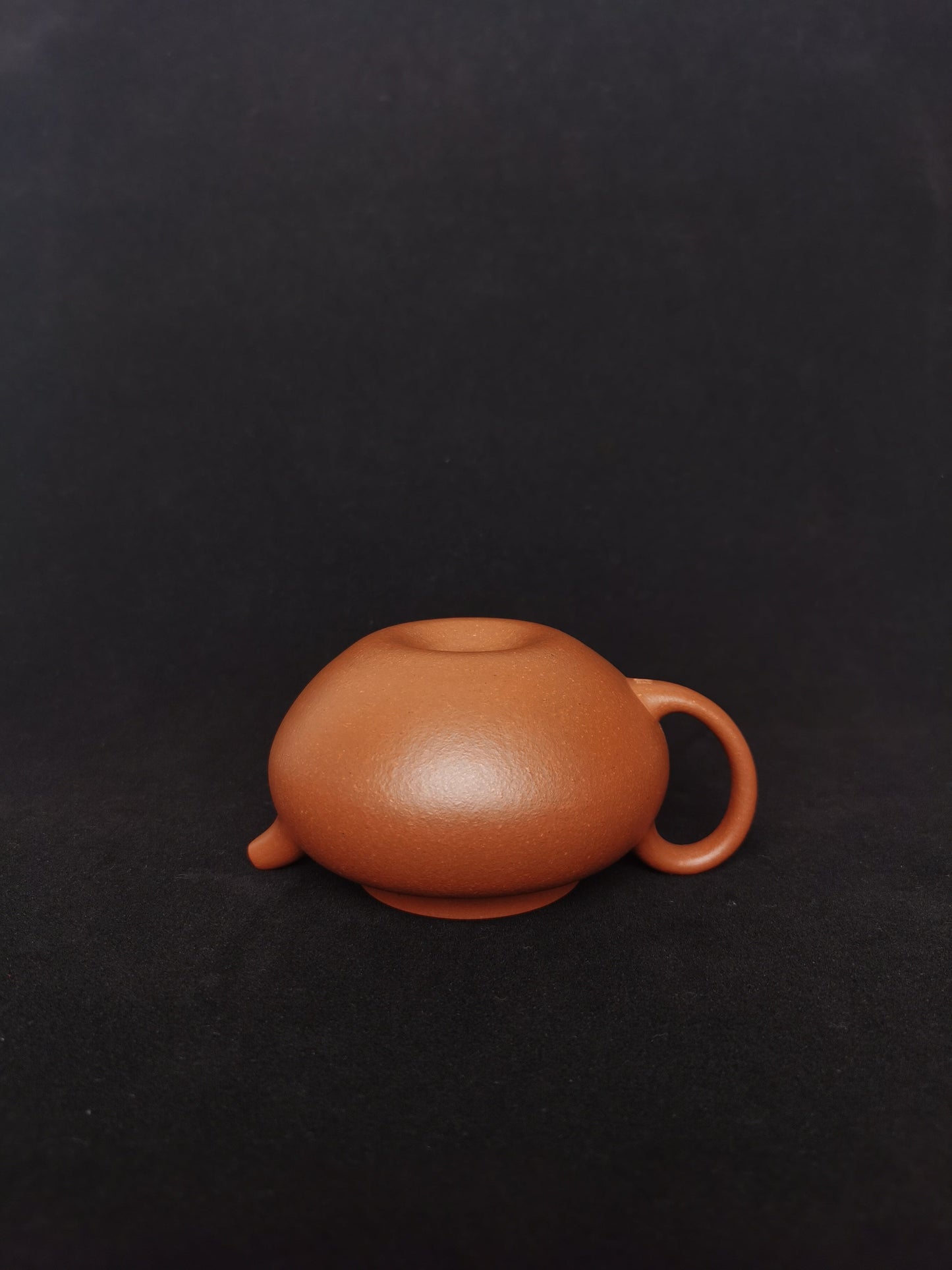 Yixing teapot handmade bianheng from zisha art gallery bottom | SiYuTao Teapot