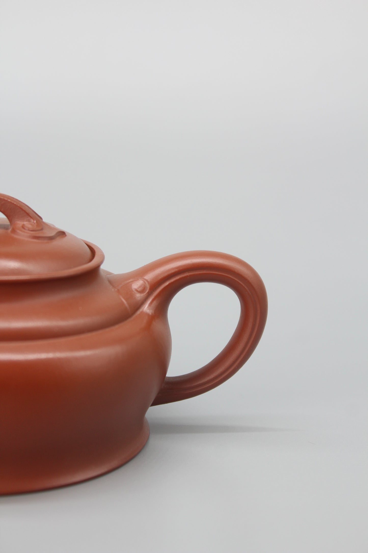 chinese yixing teapot ru yi fully handmade by artist handle