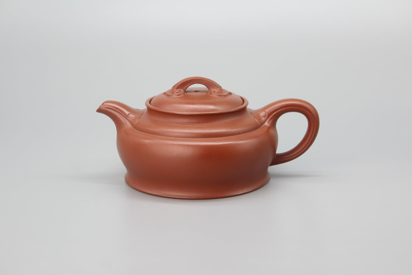 chinese yixing teapot ru yi fully handmade by artist details 4