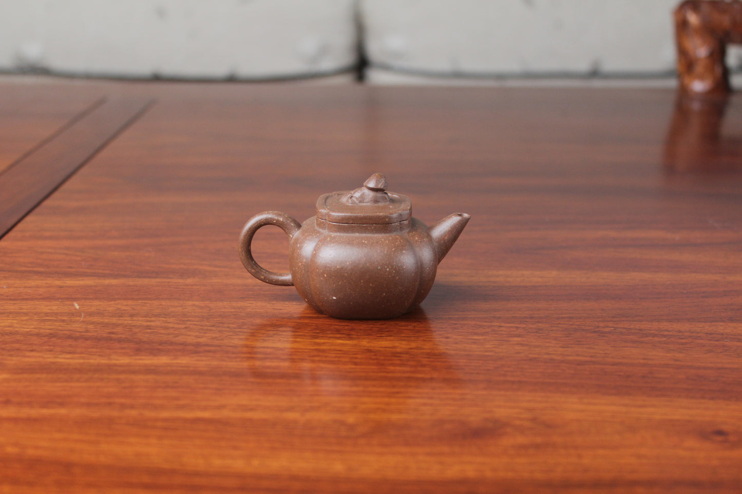 Yixing teapot shi qiu half handmade 58ml