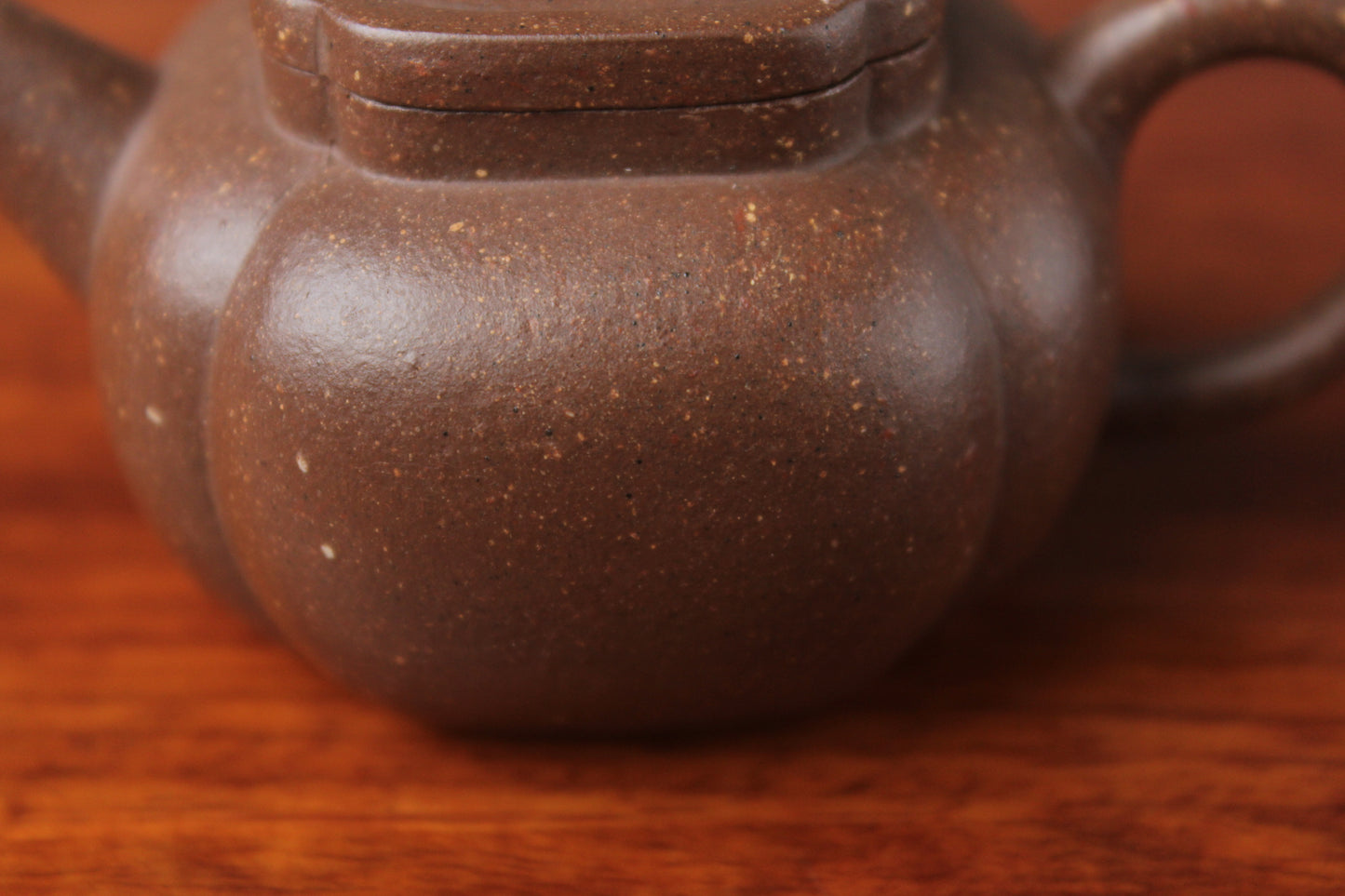 Yixing teapot shi qiu half handmade 58ml
