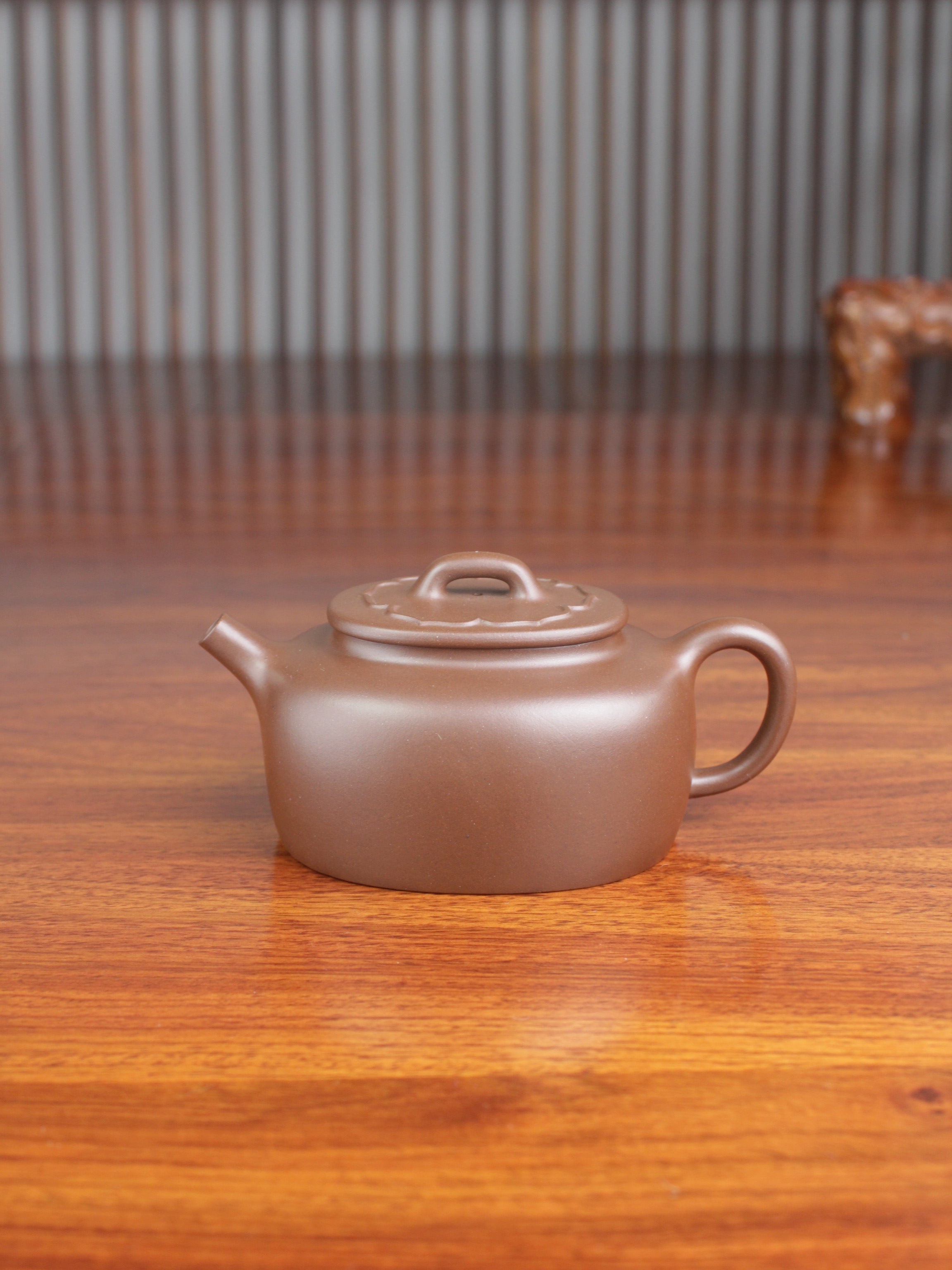 Yixing teapot tuo yuan fully handmade 195ml Lao zi ni zisha clay
