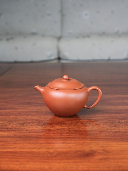 Small zhuni teapot on the table