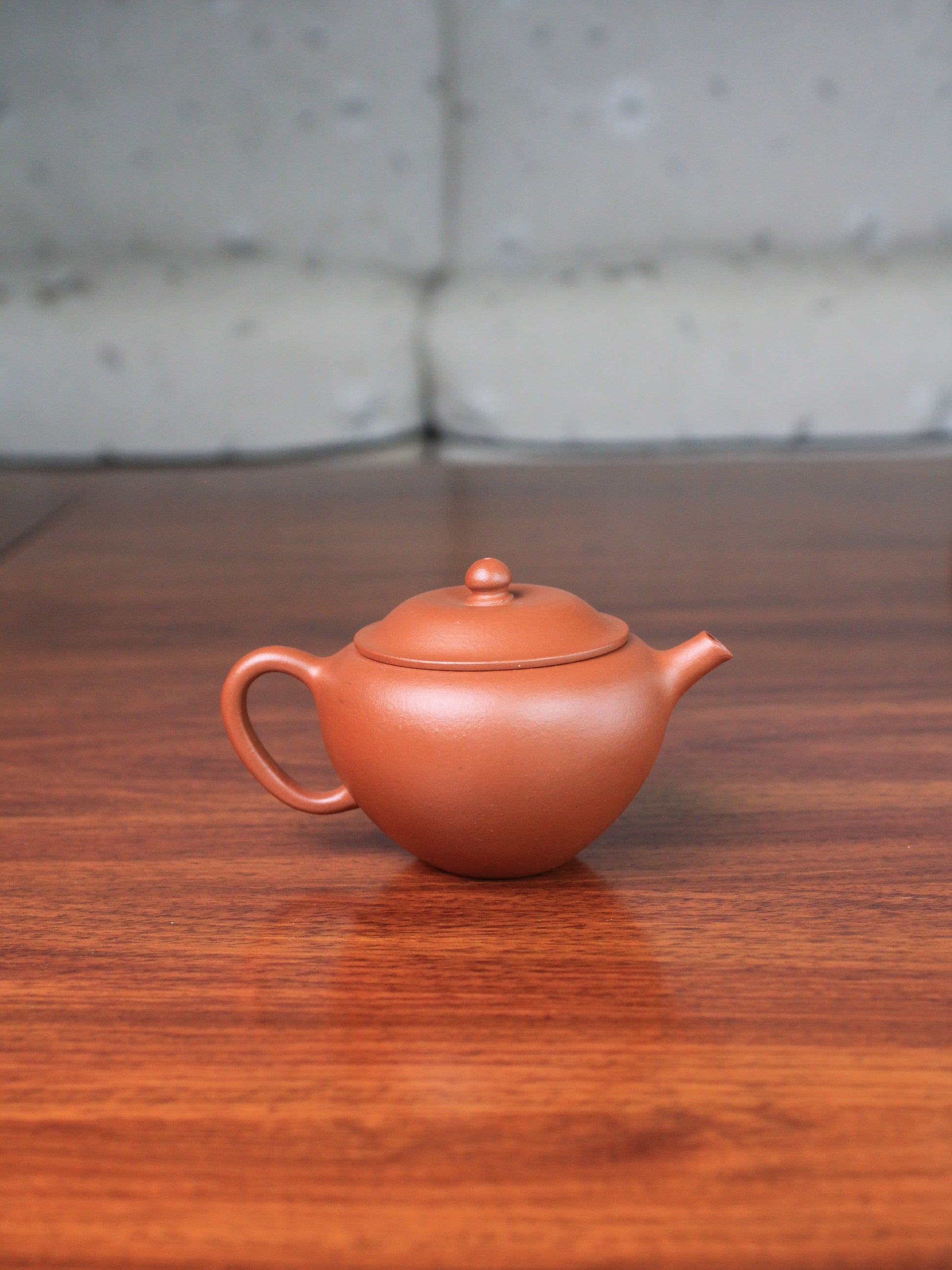 Back of the zhuni teapot