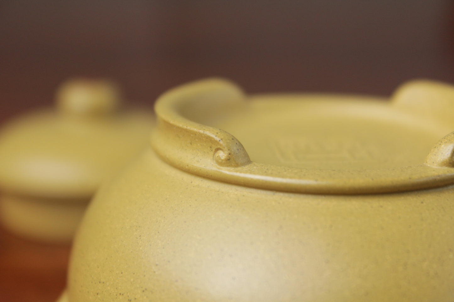 the bottom detail of zisha teapot, handmade with purple clay from teapot art zisha art gallery