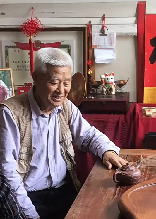 yixing teapot artist Wang Xiaolong