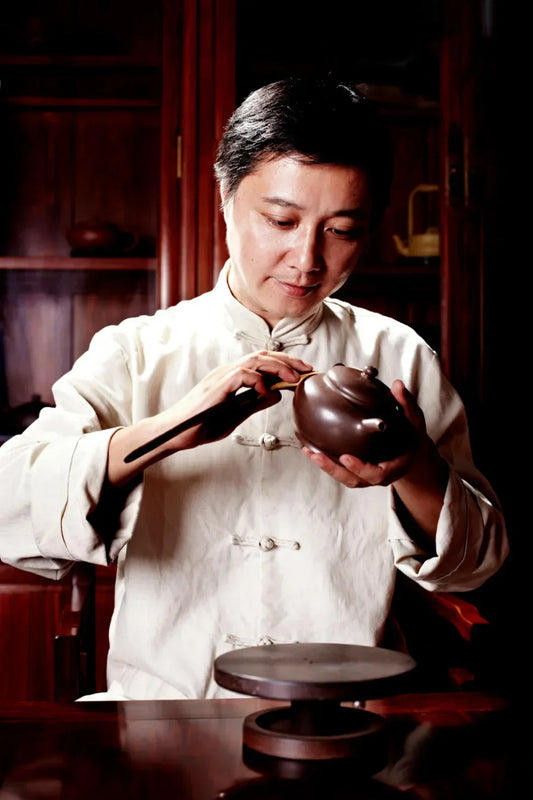 yixing teapot artist zhou Junzhi