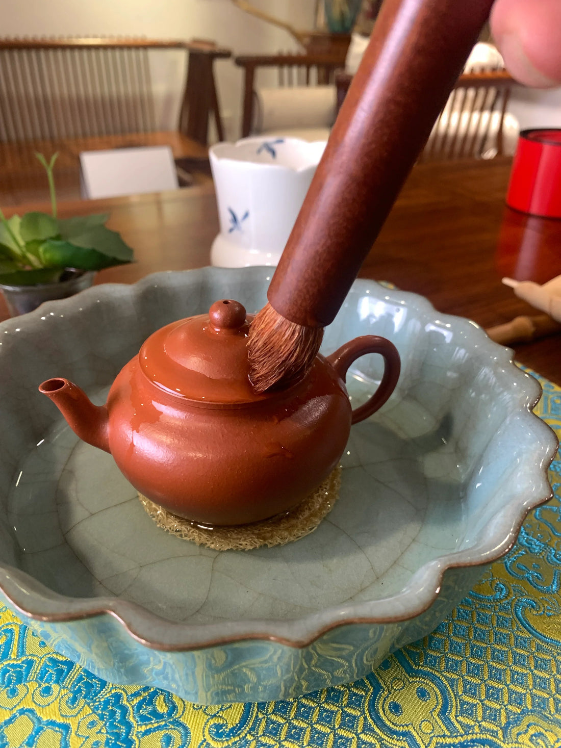 clean a yixing teapot
