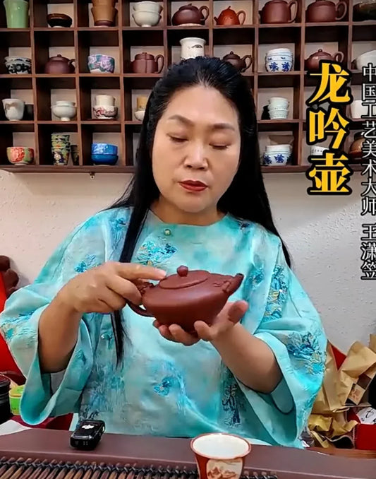 zisha pottery artist Wang Xiaoli
