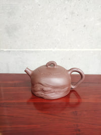 Siyutao artwork teapot lotus leaf 80ml fully handmde by artist Mei Qin Yang